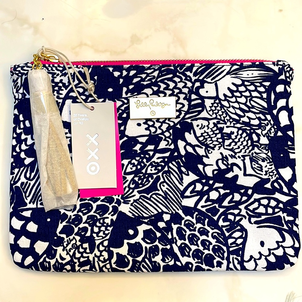 Lilly Pulitzer Target 20th Anniversary Collection Navy White Fish Upstream Pouch